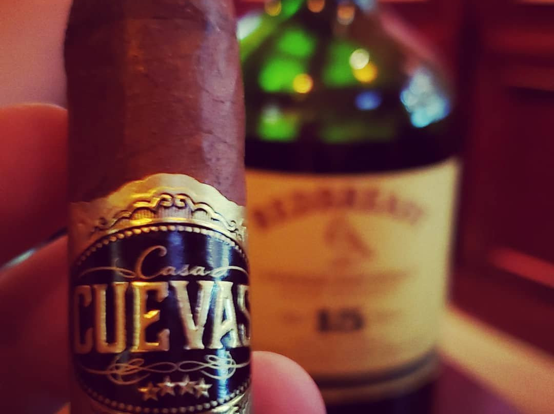 Vintage Havana Cigar Lounge景点图片