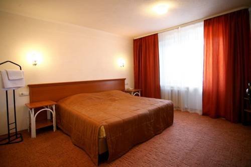 Initial Hotel-官方