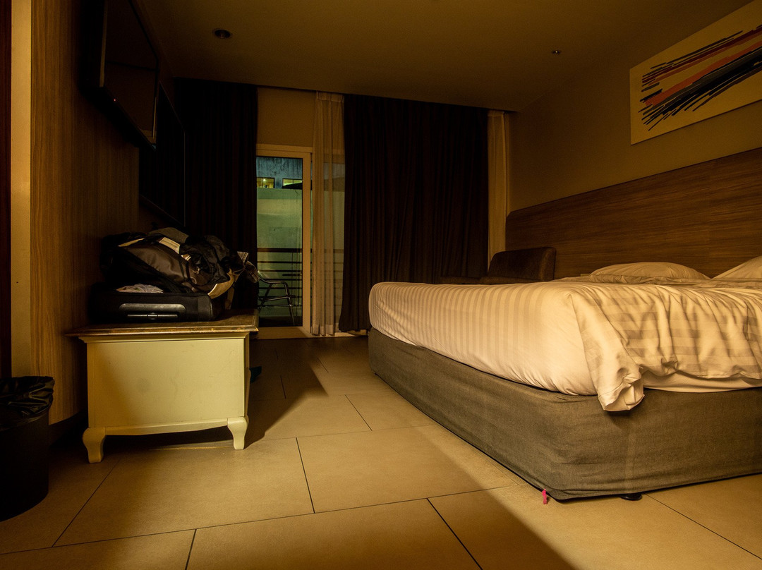 春之海酒店主图