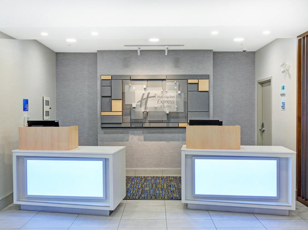 Holiday Inn Express & Suites Woodstock South by IHG主图