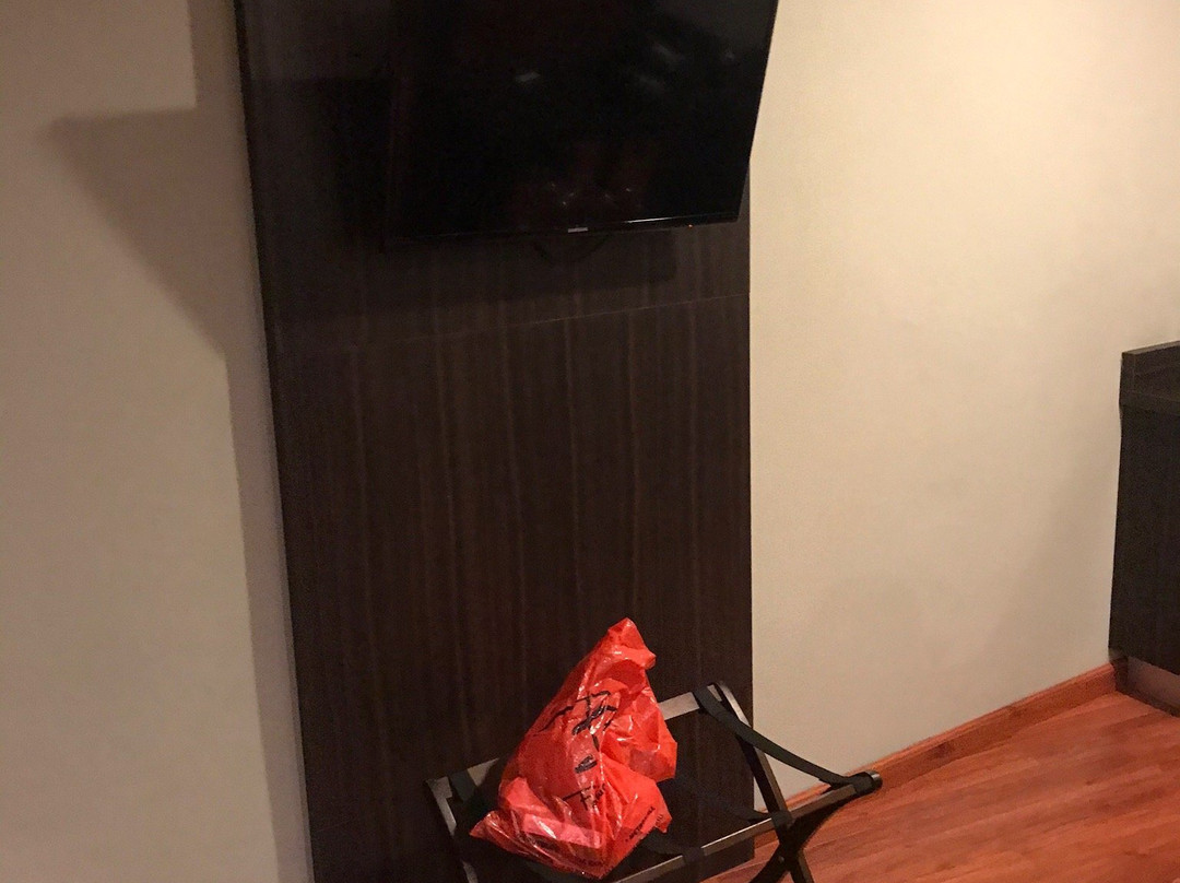 Aranjuez Hotel and Suites主图