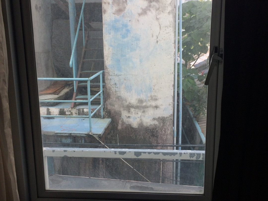 普吉岛芭东红色星球酒店主图