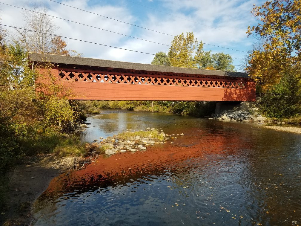 Burt Henry Covered Bridge-本宁顿必去景点