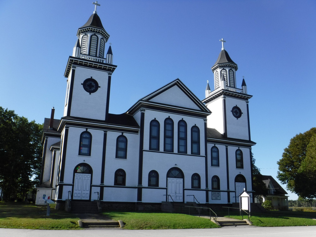 Ste-Anne First Chapel Site景点图片