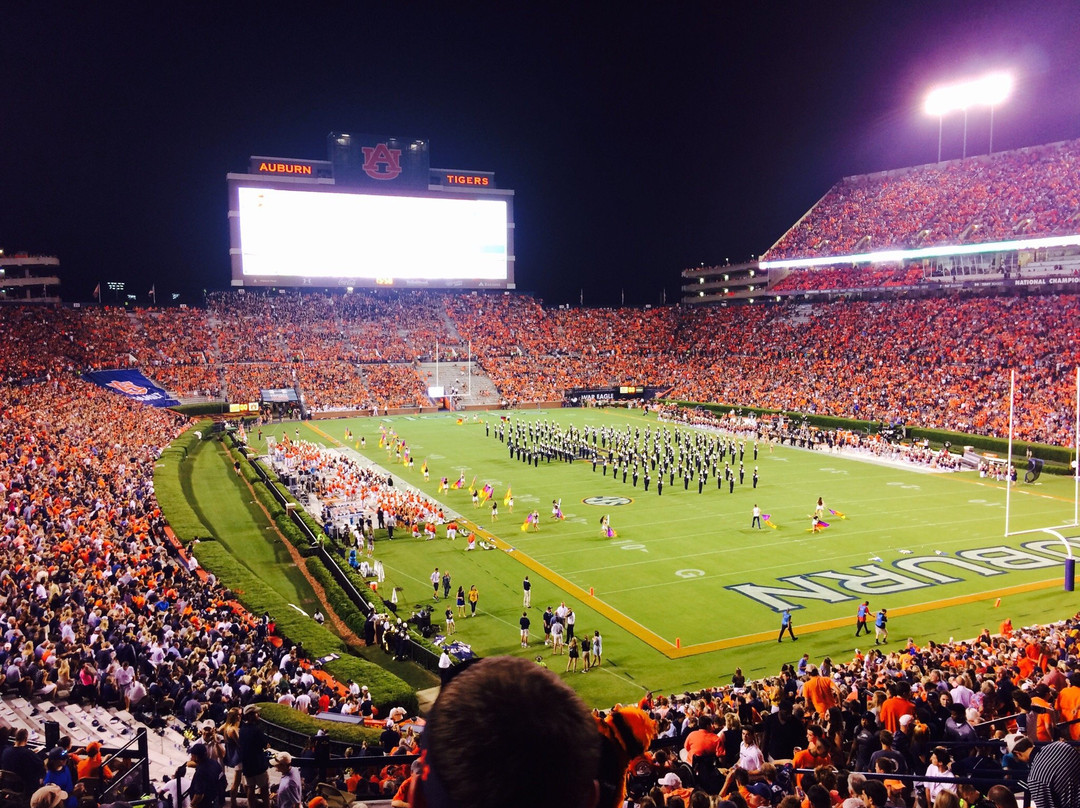 Jordan-Hare Stadium景点图片