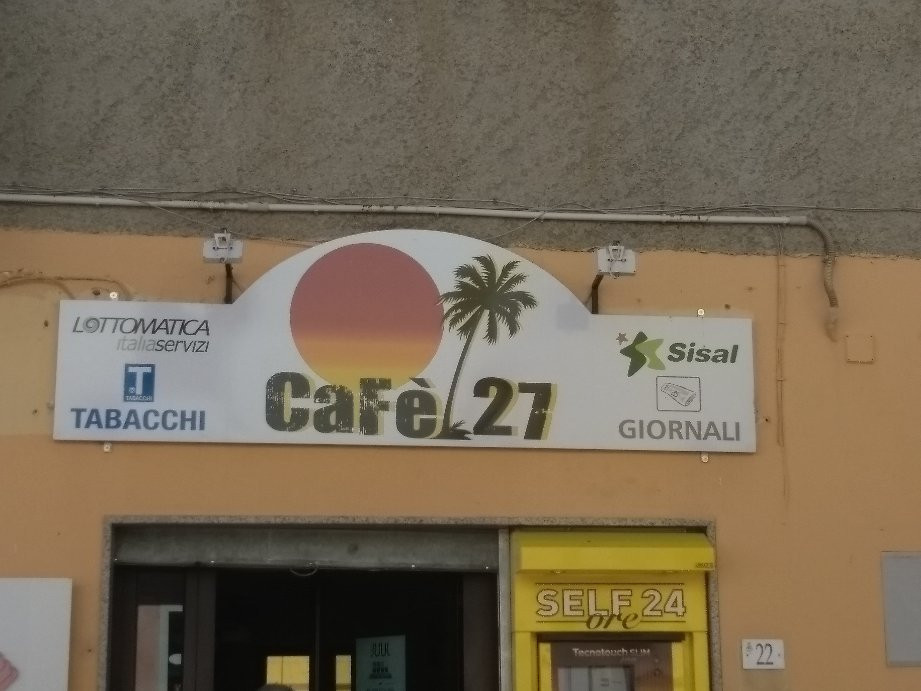Cafe 27