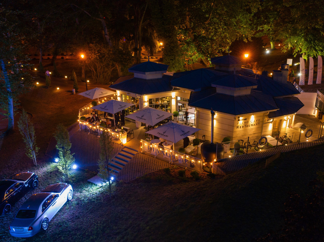 Baszta Piano Cafe & Restaurant