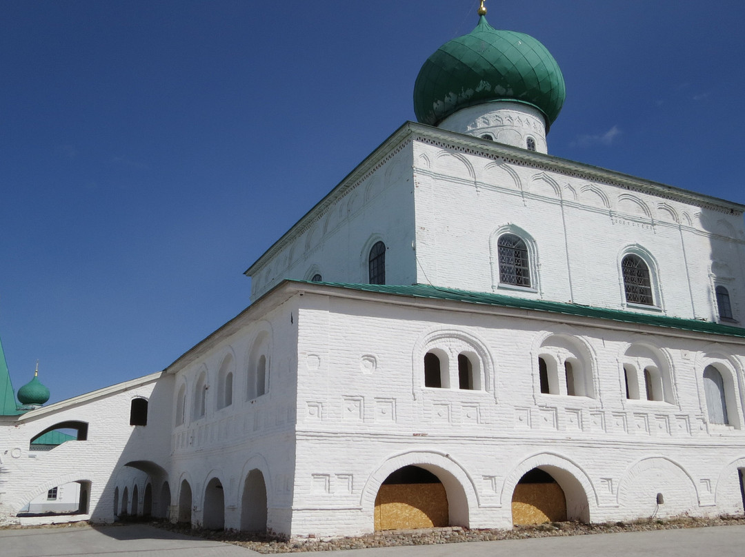 Cathedral of the Holy Trinity景点图片