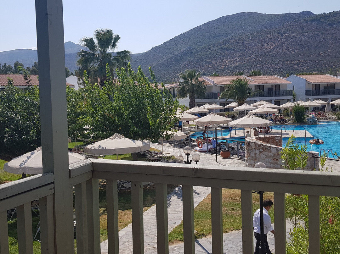 Golden Coast Hotel & Resort主图