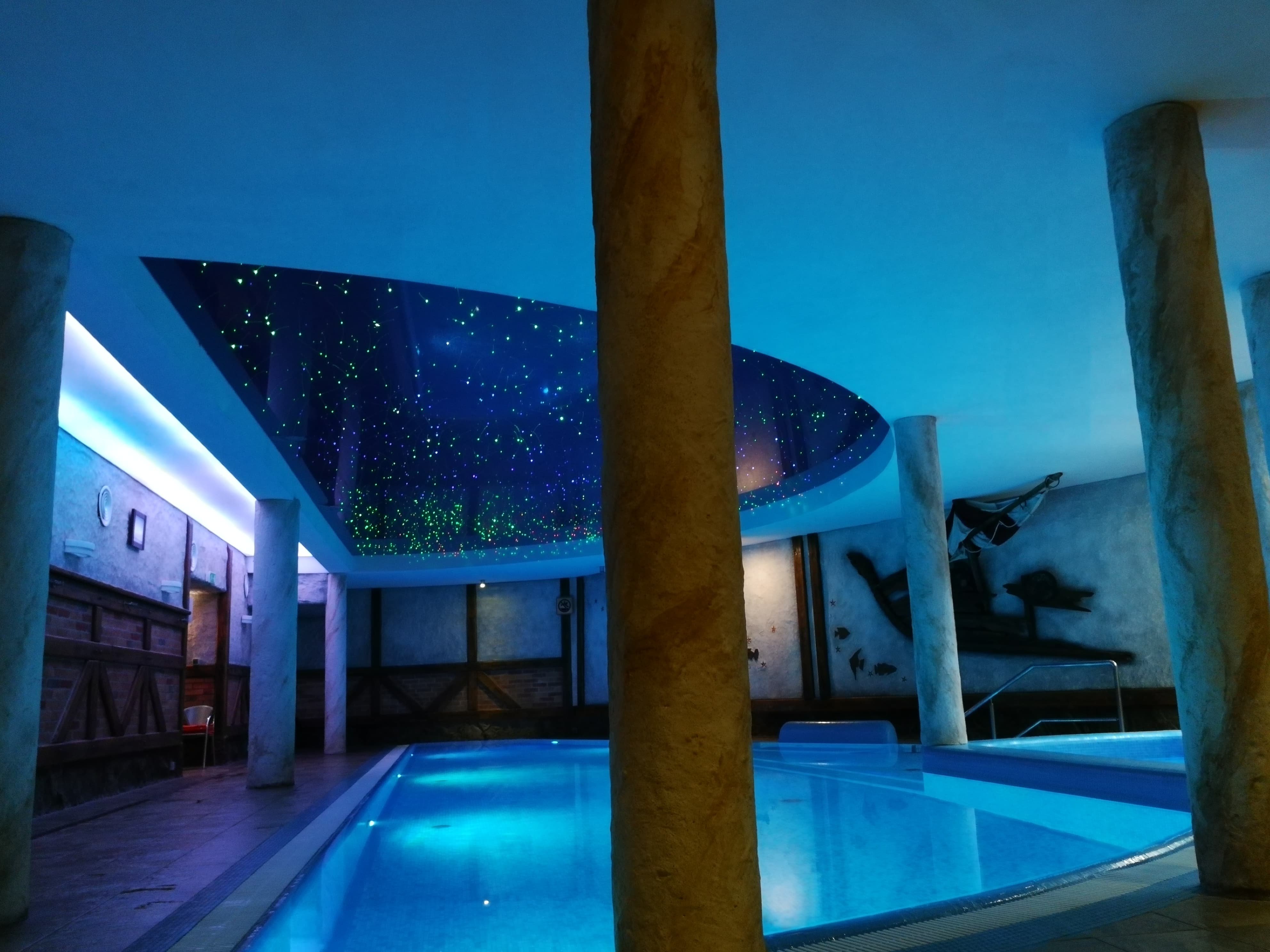Hotel Krysztal Conference & Spa-泳池