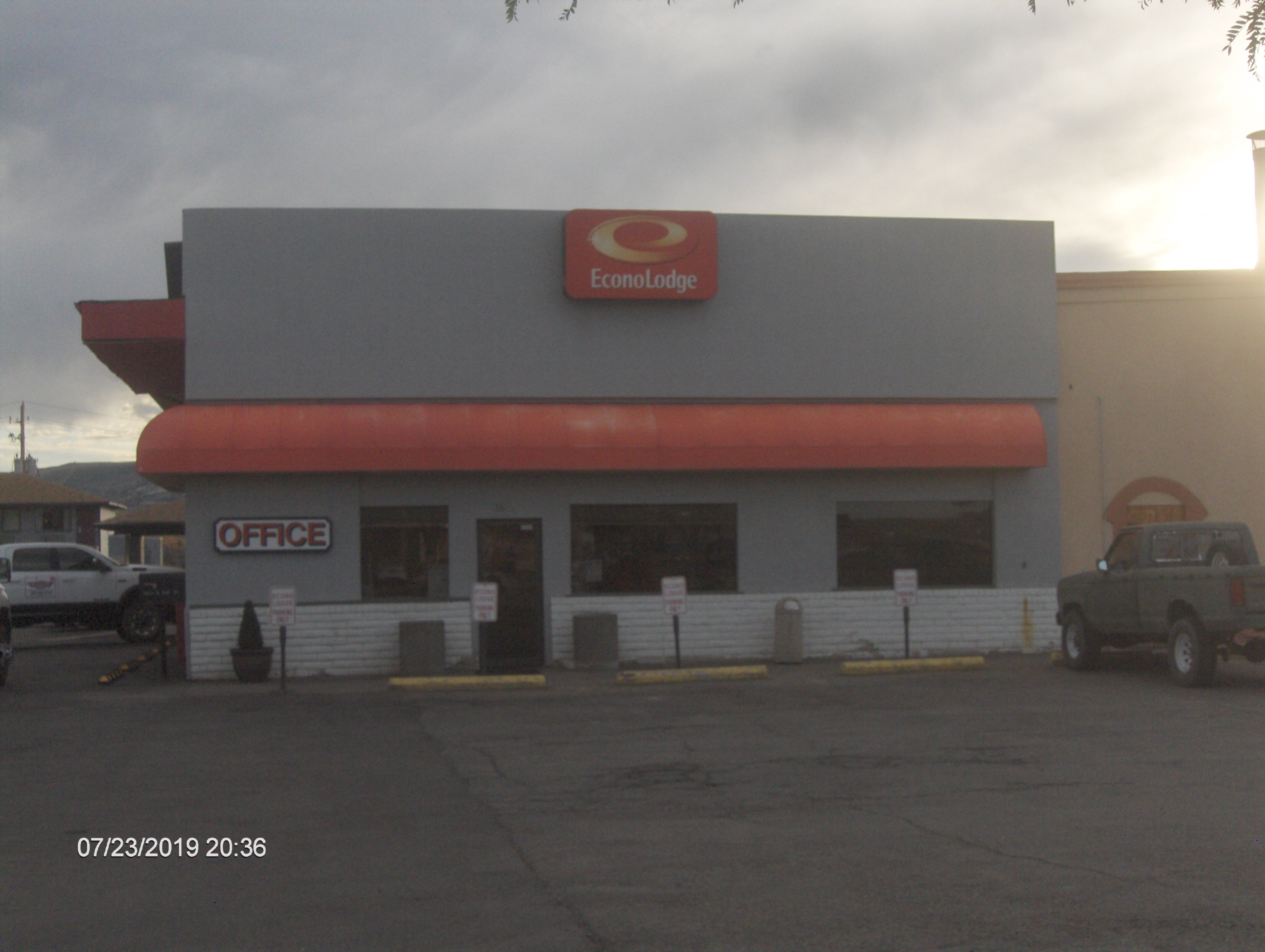 Studio 6 Rock Springs WY Flaming Gorge-浴室