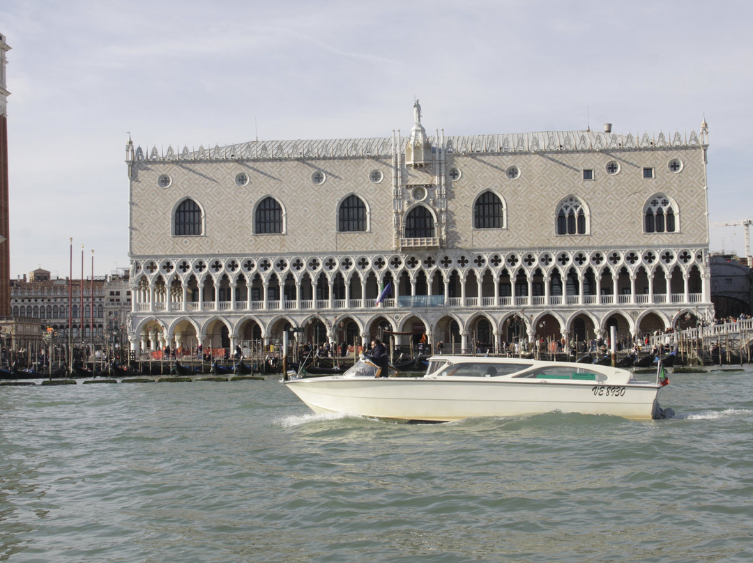 Venice Quality Transfers景点图片