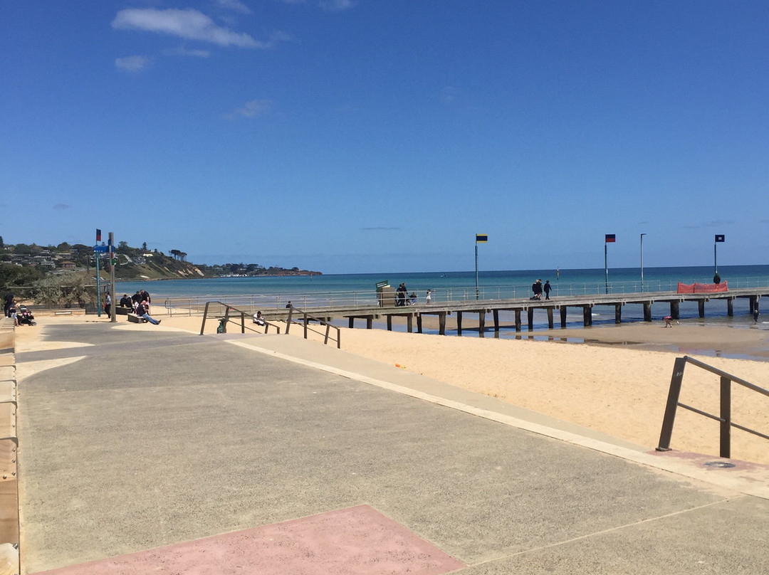 Frankston Beach景点图片