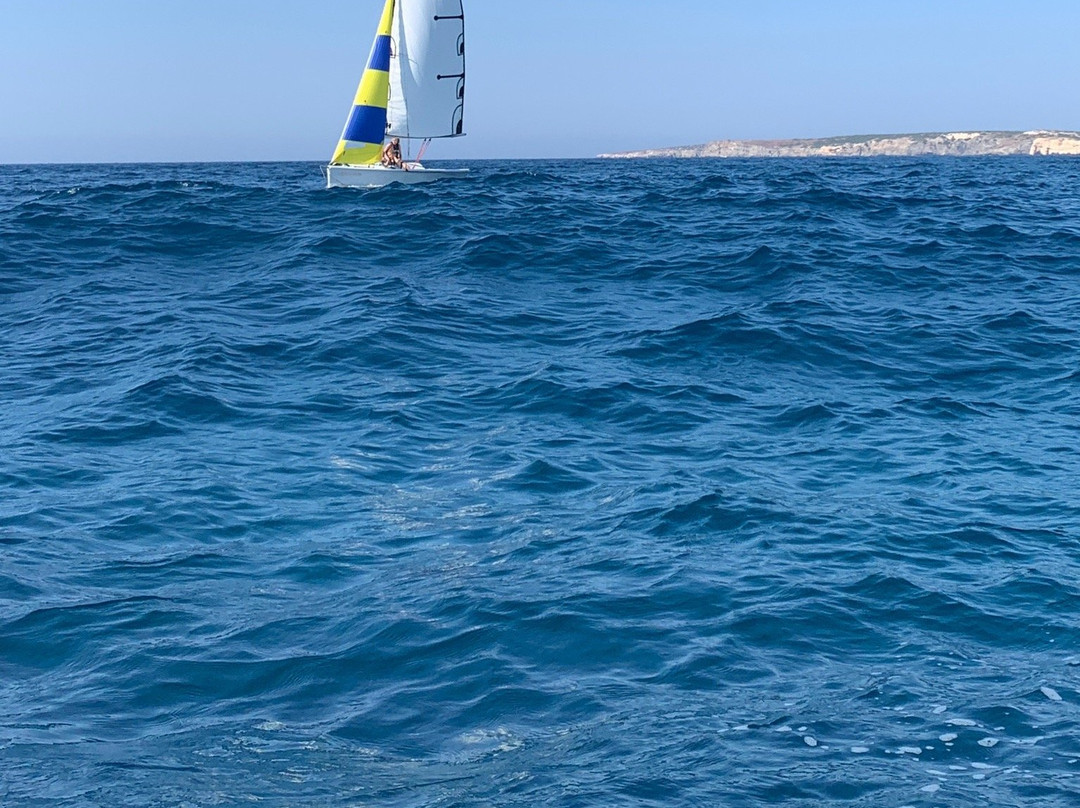 Naoussa Sailing Team-Kolimpithres必去景点