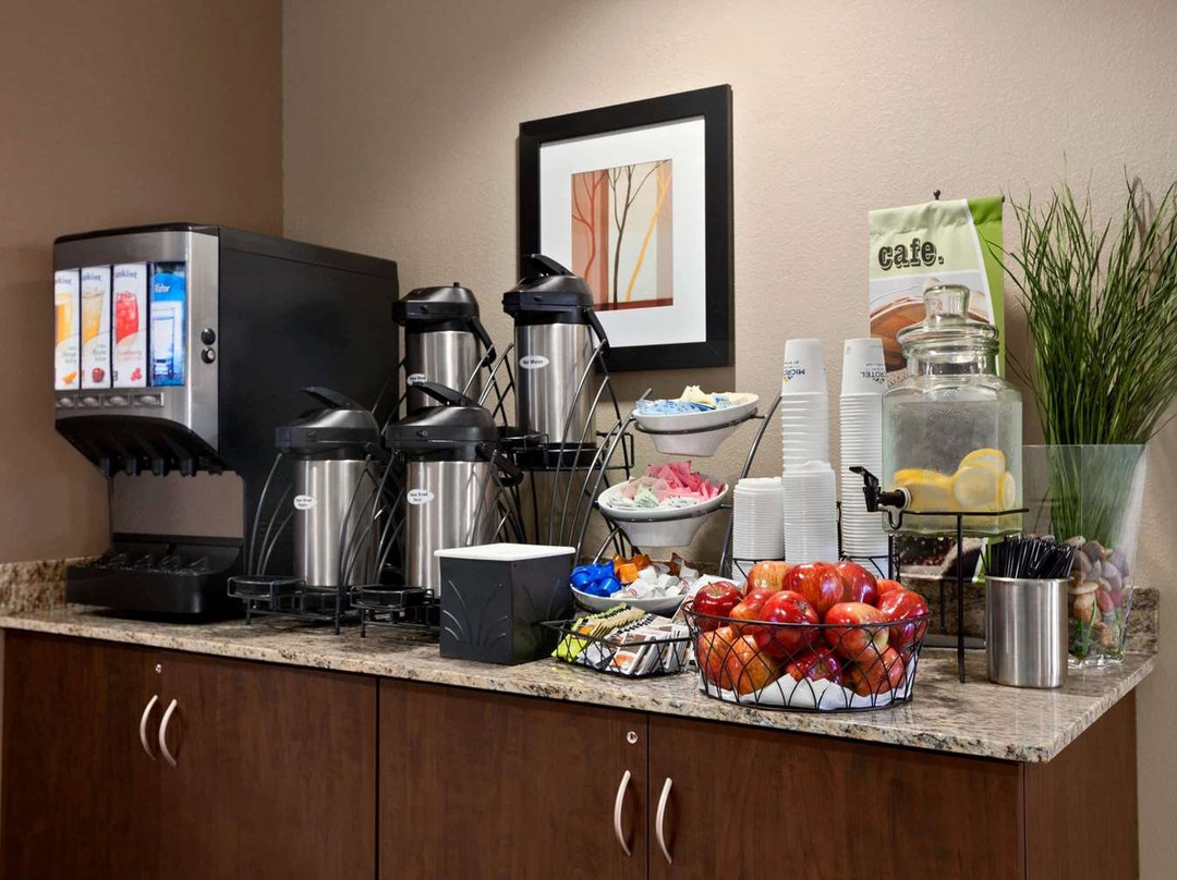 Microtel Inn & Suites by Wyndham St Clairsville主图