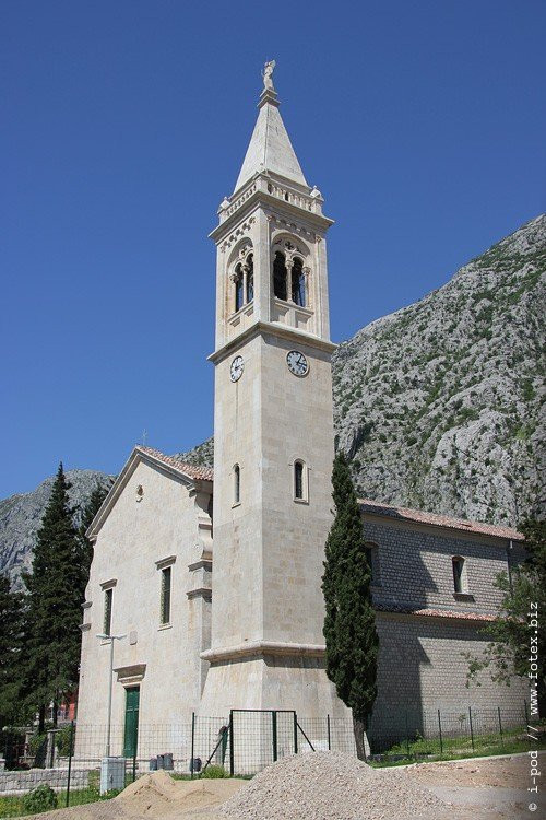 Church of St. Eustahije景点图片