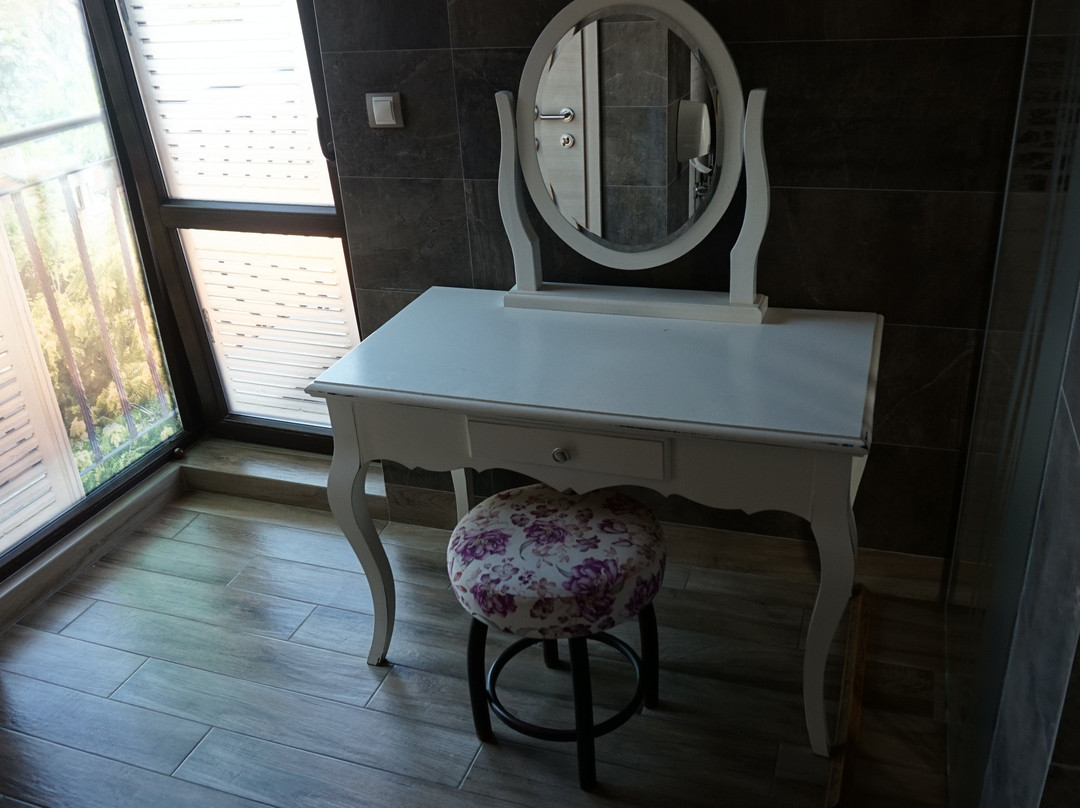 8 1/2 Art Guest House主图