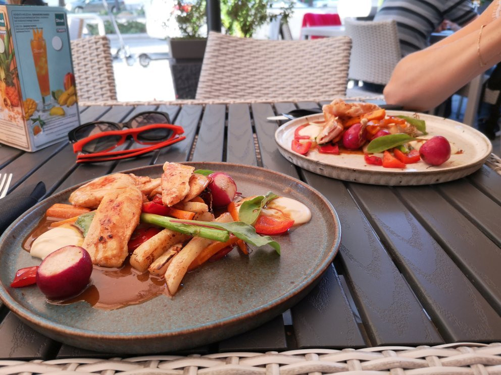 Restauracja Awokado