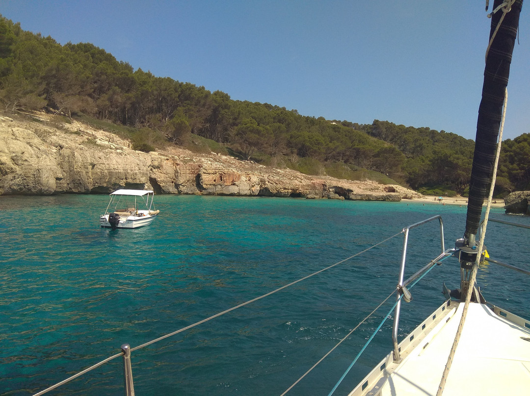 Davos Menorca a Vela-Cala Galdana必去景点