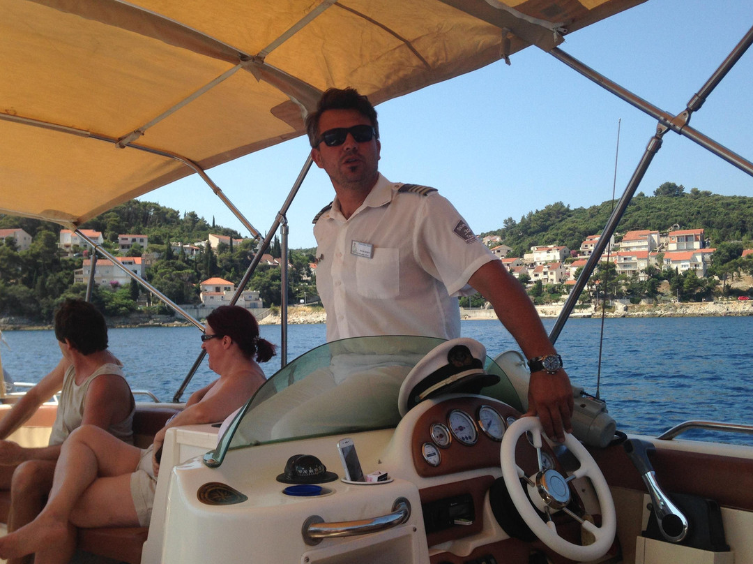 Dalmatino Tours-奥雷比奇必去景点