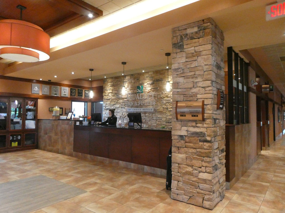 Quality Inn & Suites Levis主图