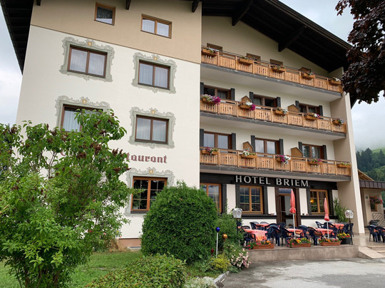 Hotel Briem主图