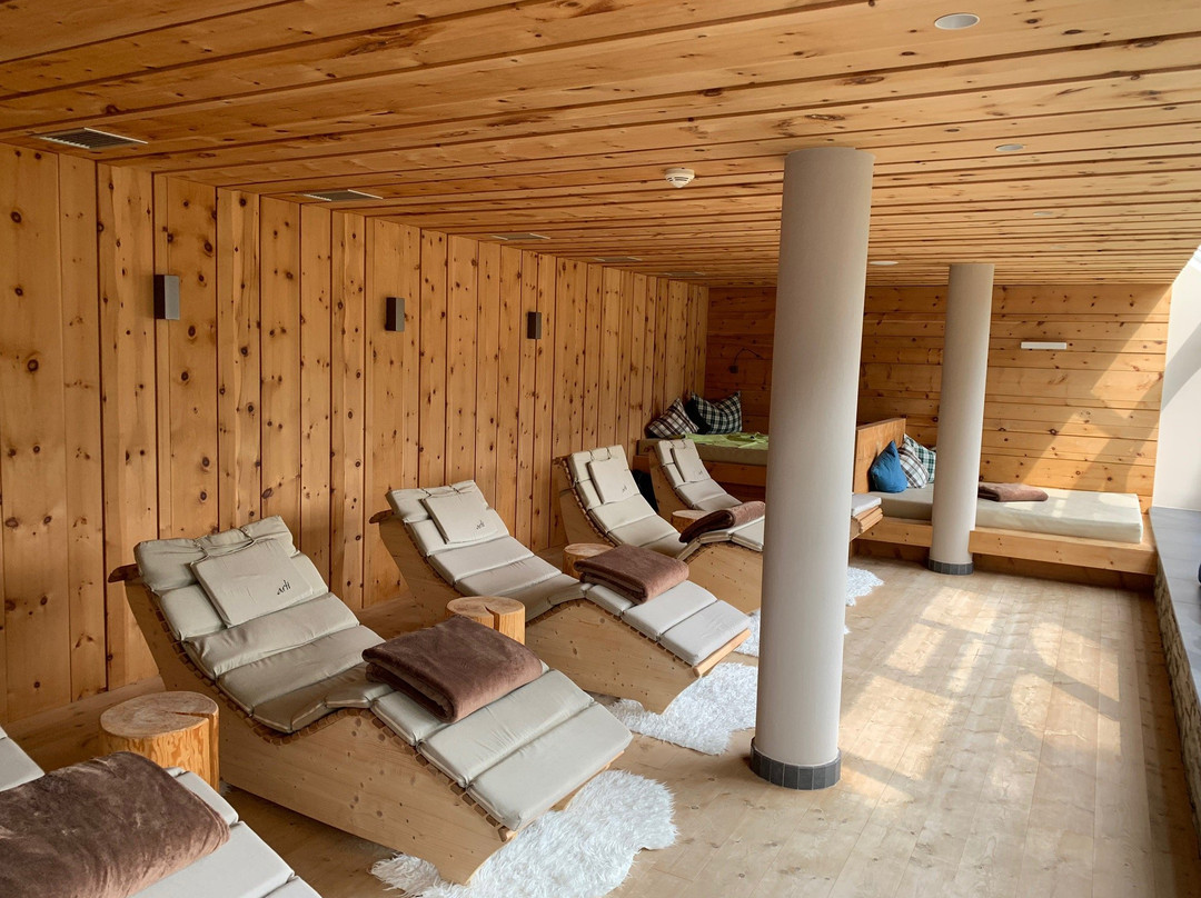 Abis - Dolomites主图