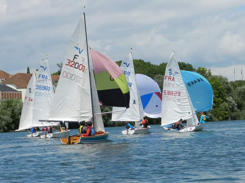 Yacht Club du Pecq景点图片