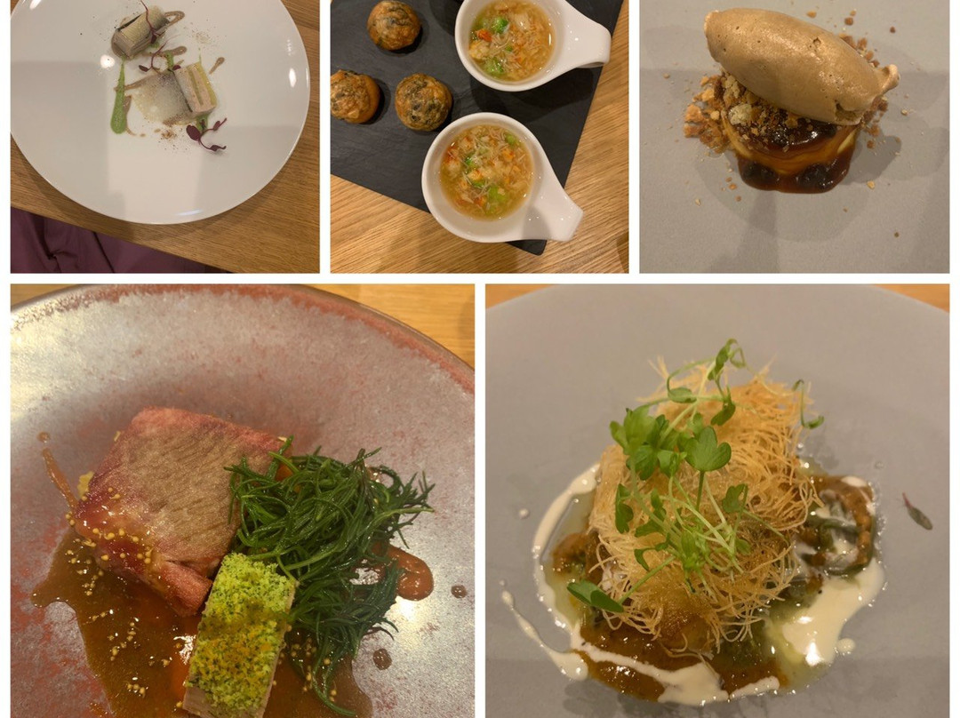 マナックターブル