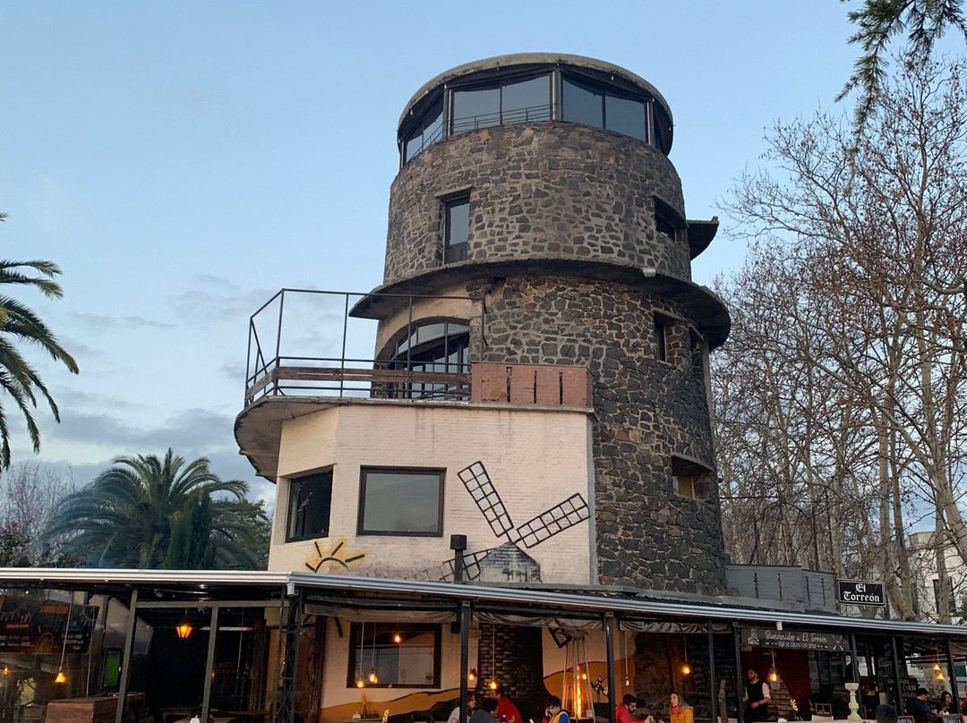 Bastion de Santa Rita-科洛尼亚·德尔萨克拉门托城必去景点