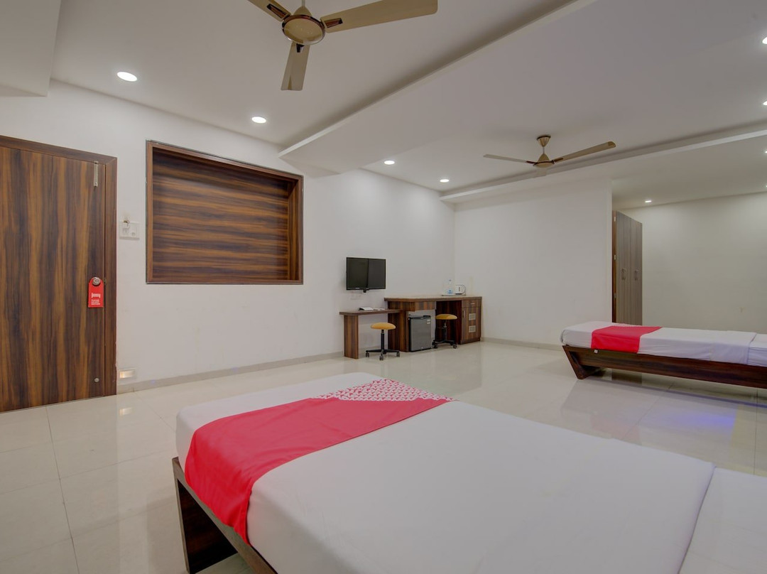 OYO 27740 Anantha Residency主图