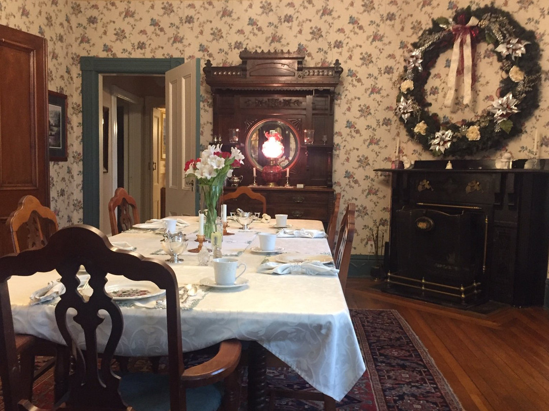 Elmwood Heritage Inn主图