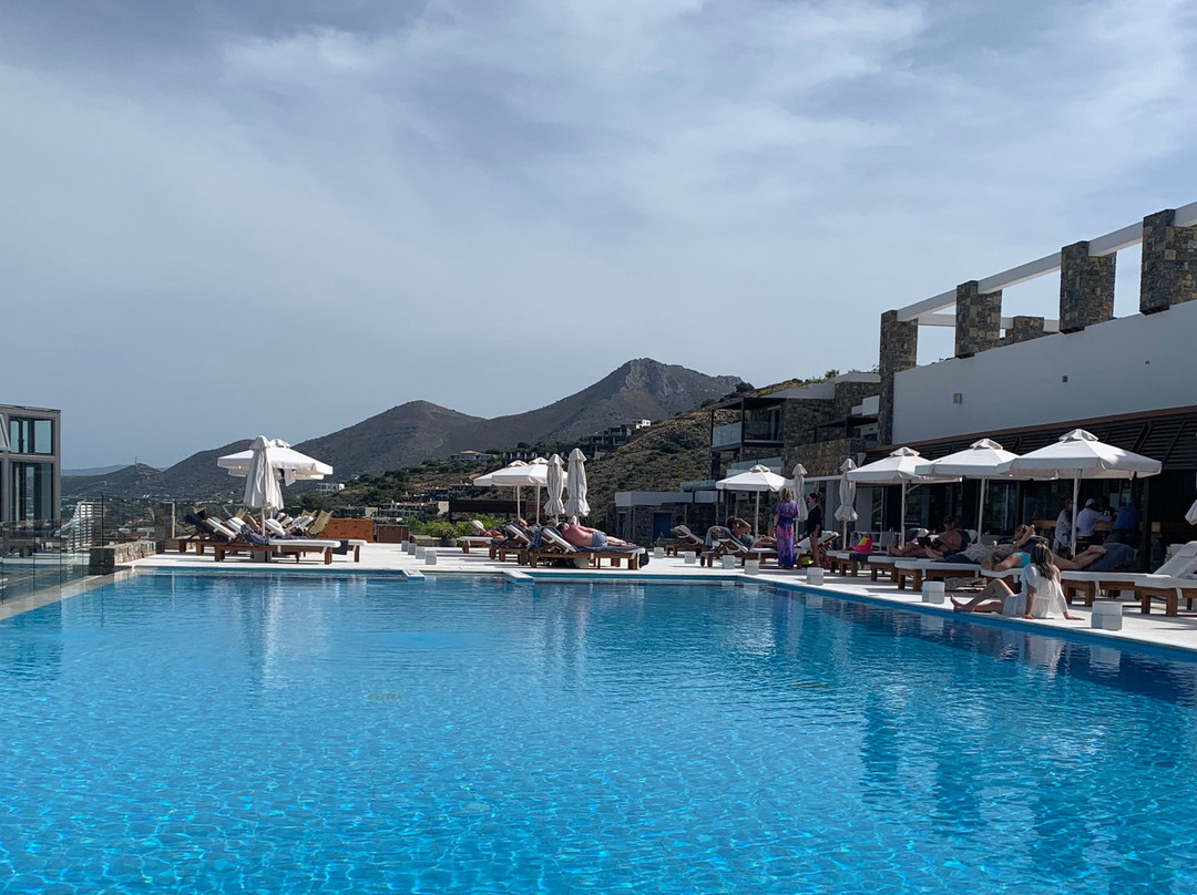 Royal Marmin Bay Boutique & Art Hotel主图