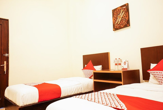 OYO 441 Namira Hotel Syariah主图