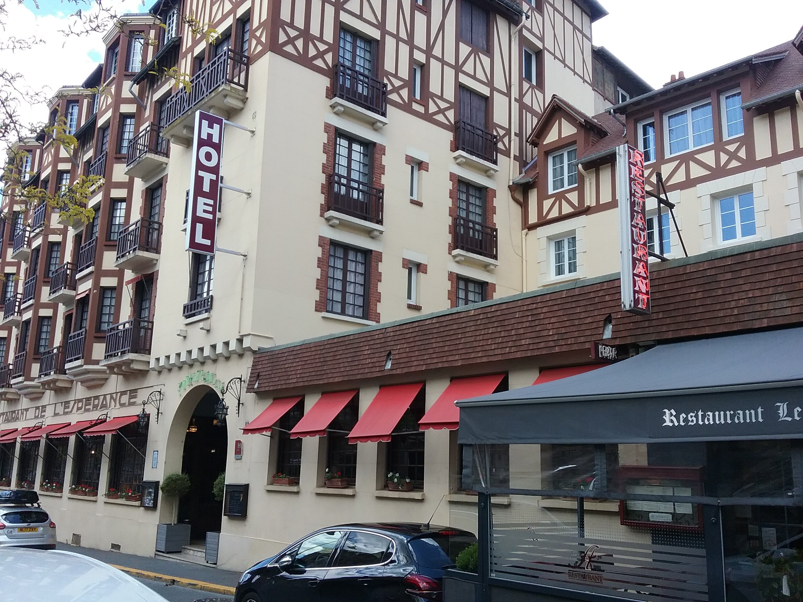 Grand Hotel De L'Esperance-浴室
