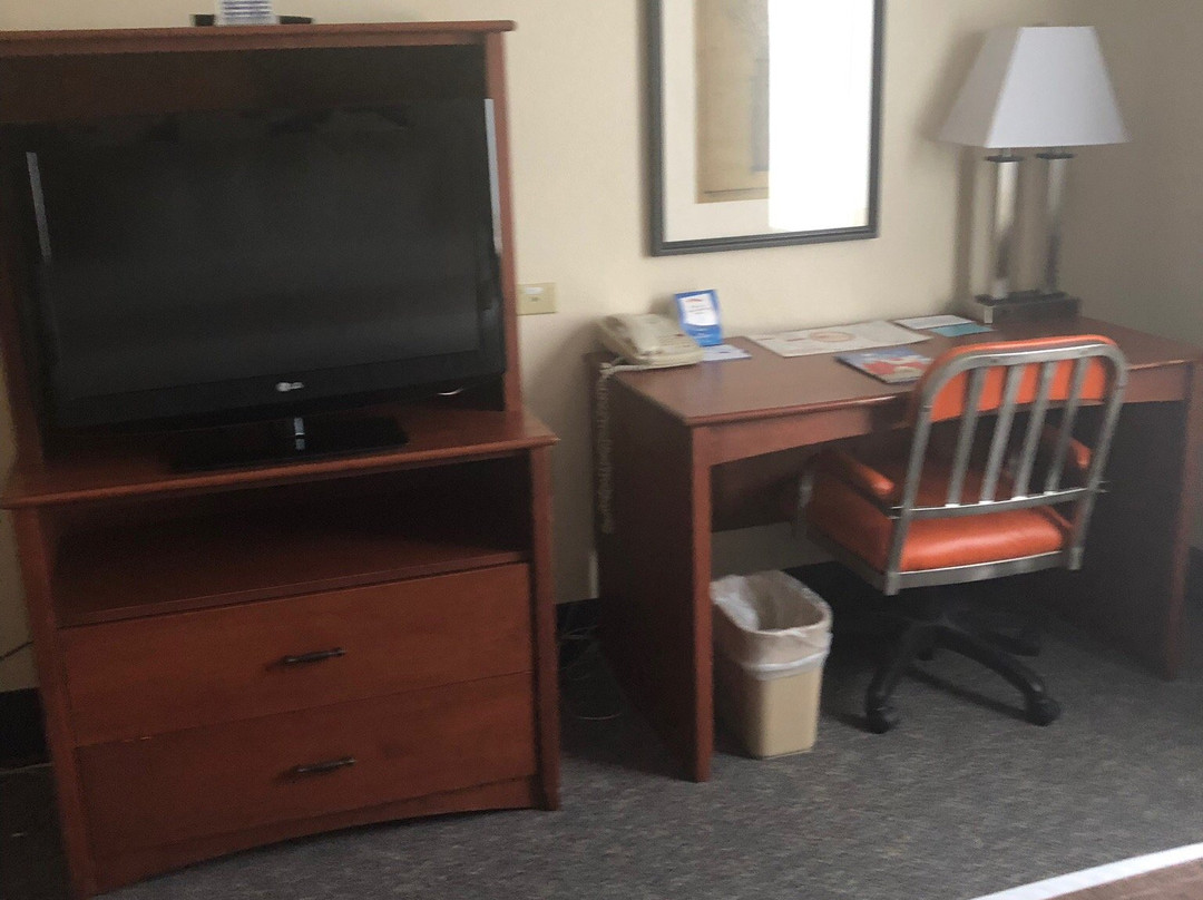 大急流城西南/拜伦中心贝蒙特酒店主图