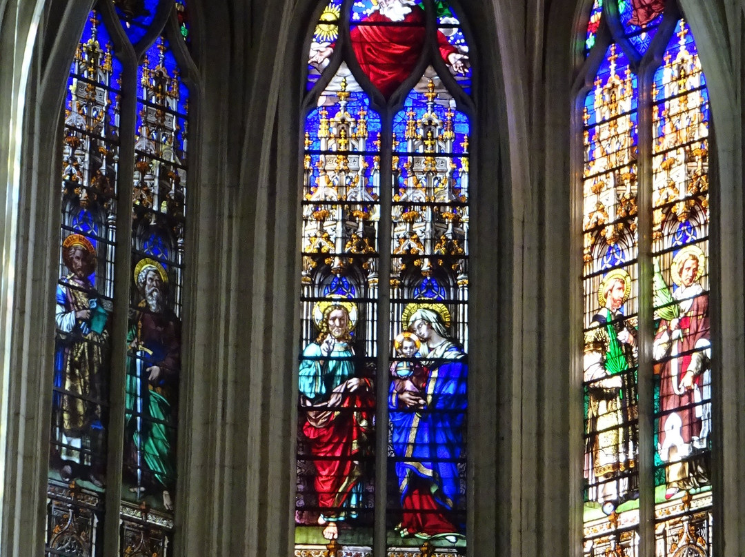 圣杰维圣波蝶教堂-巴黎必去景点