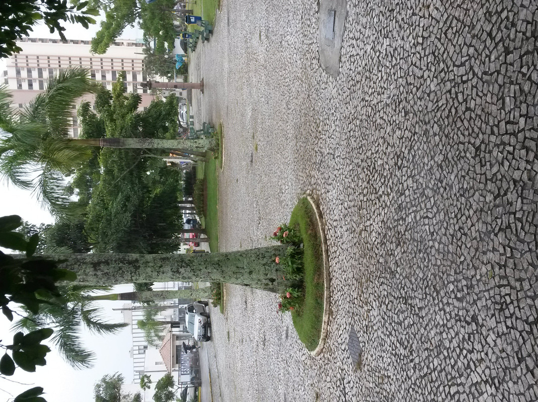 Praca Irineu Bornhausen-Itajai必去景点