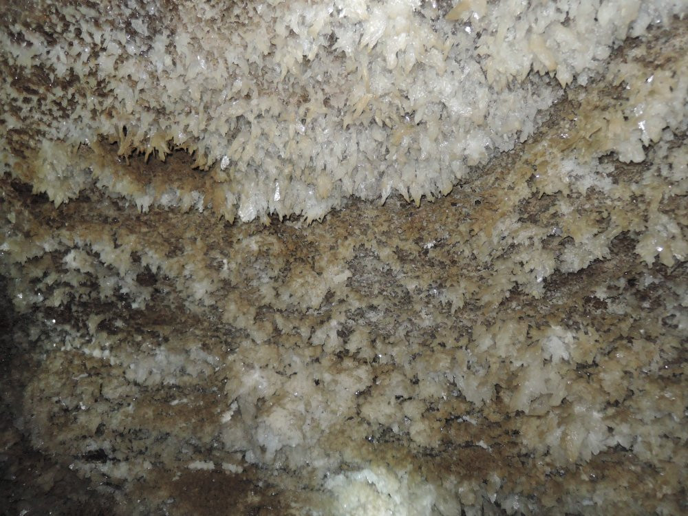 Cave Atlantida-Kamianets-Podilskyi必去景点