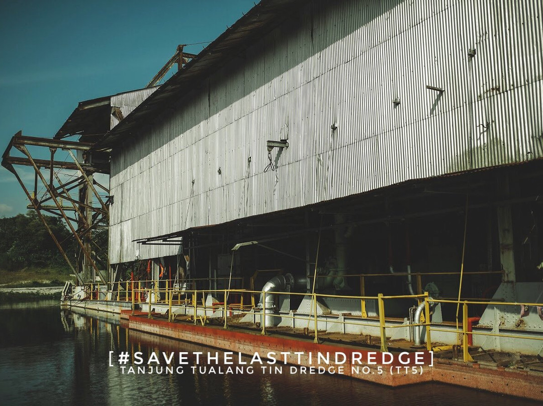 Tanjung Tualang Tin Dredge No. 5景点图片