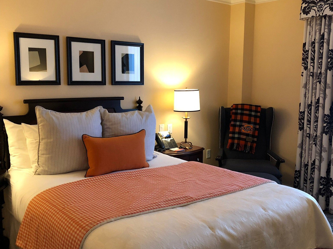 The Atherton Hotel at OSU主图