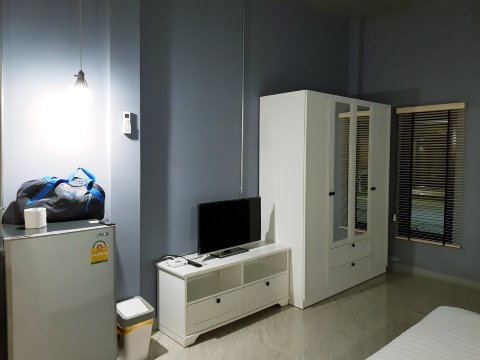 望彼特复古小酒馆度假村-官方