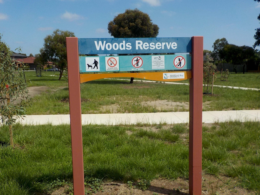 Woods Street Reserve景点图片