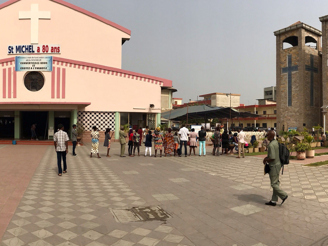 Saint Michel church-科多努必去景点