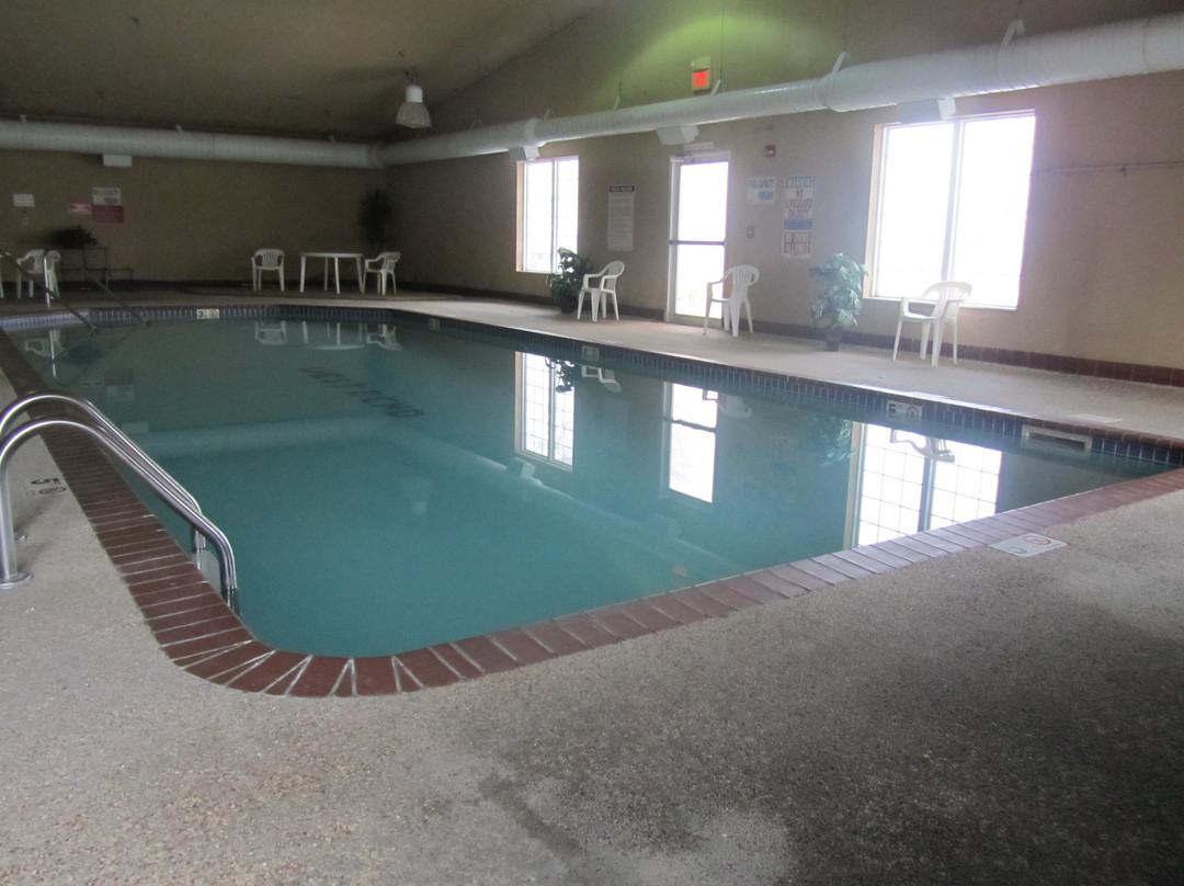 Park View Inn & Suites主图