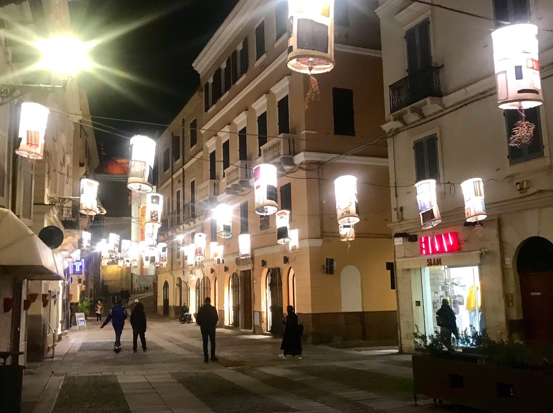 Piazza Civica-阿尔盖罗必去景点
