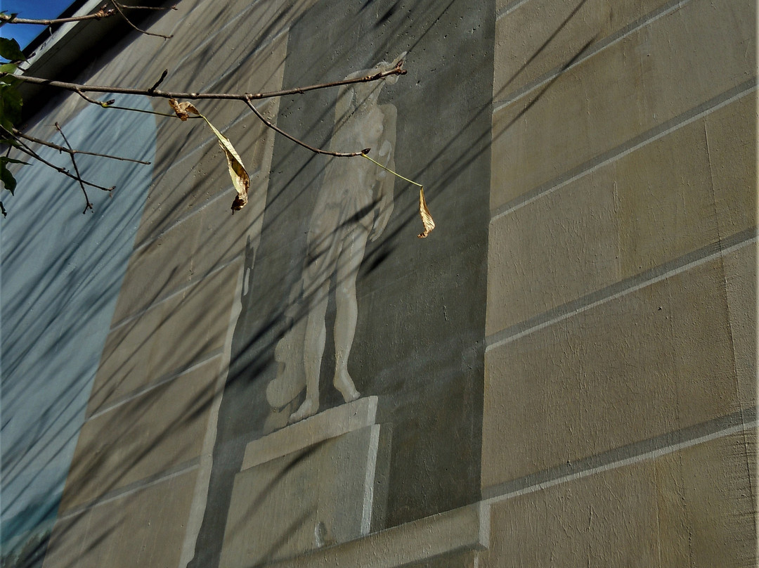 Fresque Vincennes景点图片