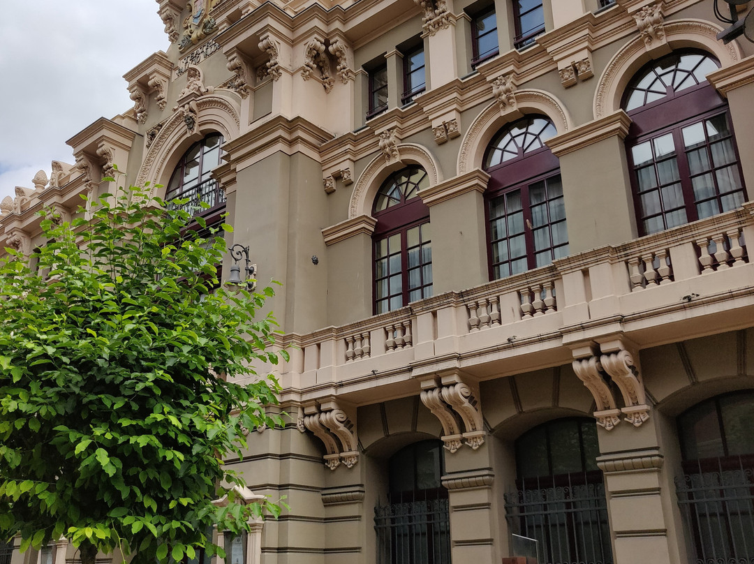 Teatro Armando Palacio Valdes-阿维莱斯必去景点