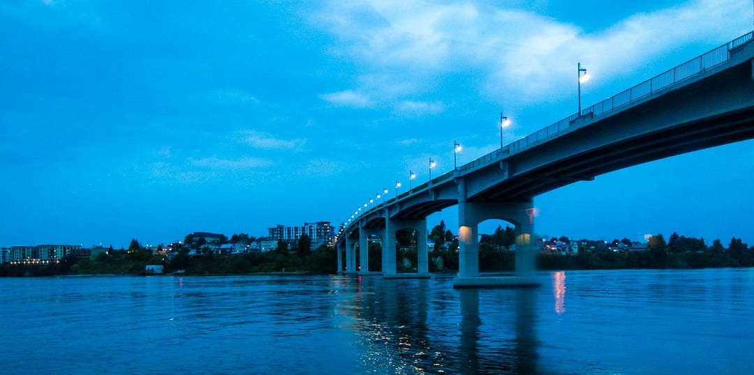 Manette Bridge景点图片