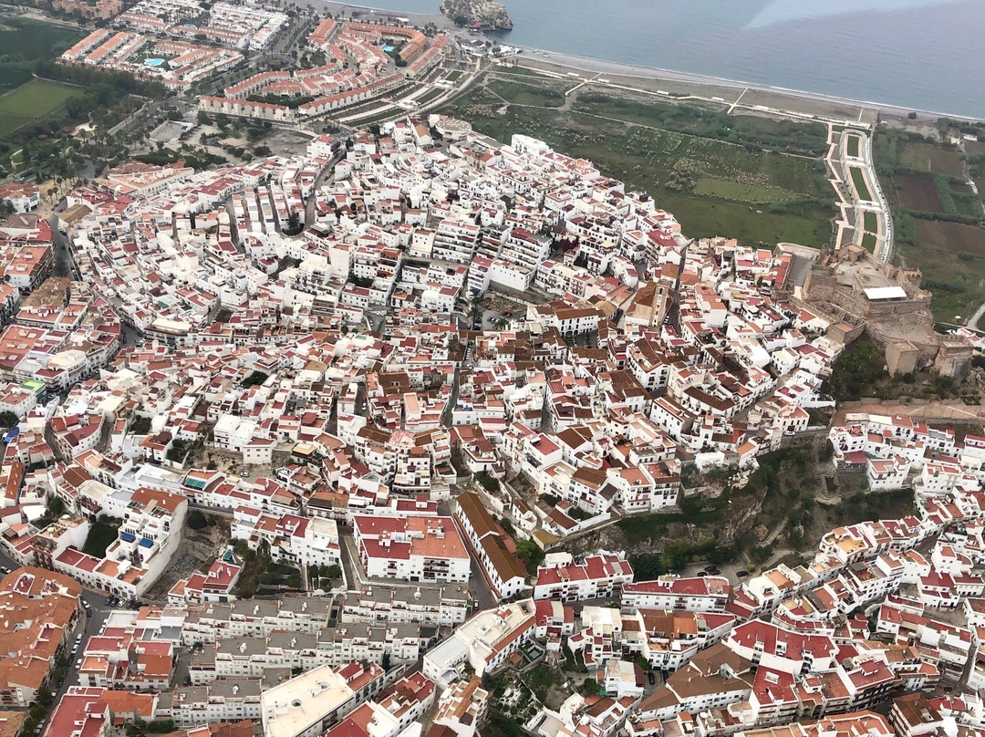 Tropicopter-莫特里尔必去景点